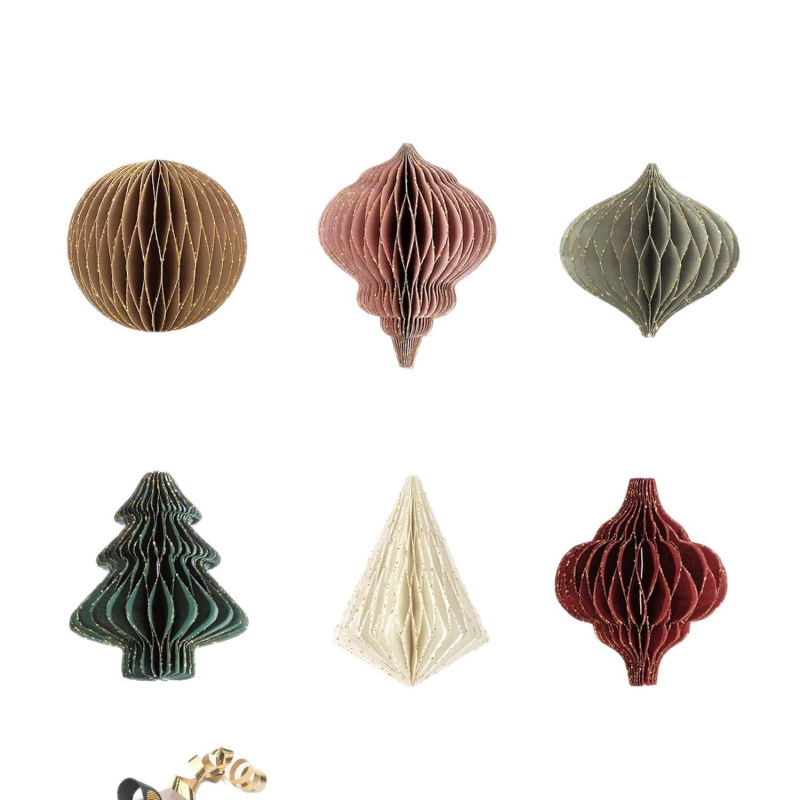 6 vnt. popierinių bičių avilių Kalėdų žaisliukų eglei ir vitrinos – dėžutėje, spausdinti ir mechaniniu apdirbimu, Kalėdoms