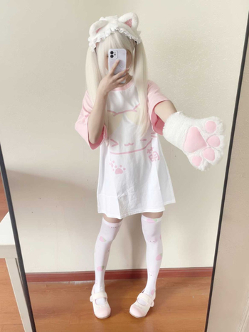 Ženski T-shirt s kratkim rukavima u japanskom stilu, print u colorblock blokovima, poliester, ležerni kroj, okrugli izrez