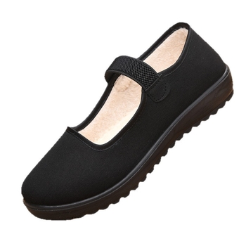 Téli női slip-on cipő puha bélésű belsővel, csúszásmentes PVC talp Goodyear technológiával, alacsony sarok, mindennapi viseletre alkalmas