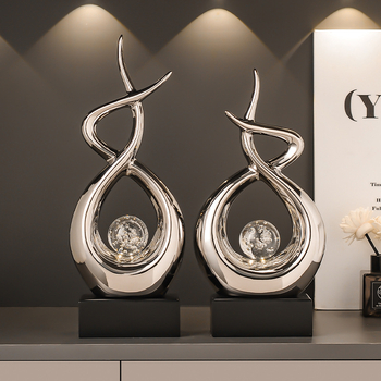 Mevis keraminė dekoratyvinė figūrėlė moderniojo minimalistinio stiliaus