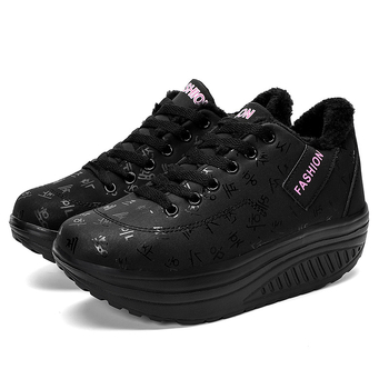 Zimske ženske cipele od pamuka sa gornjim dijelom od umjetne kože i srednjim visinom potpetice 3–5 cm