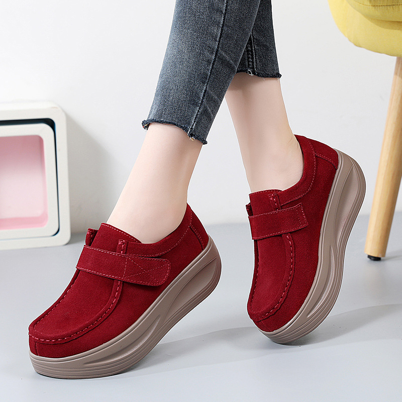 Pantofi Rocking, stil retro, vamp din piele de vițel suede/catifea, toc 3-5 cm, închidere Velcro