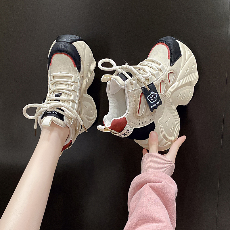 Pantofi sport damă tip dad shoes, 10 cm înălțime interioară, talpă groasă, partea superioară din plasă, închidere cu șiret în față