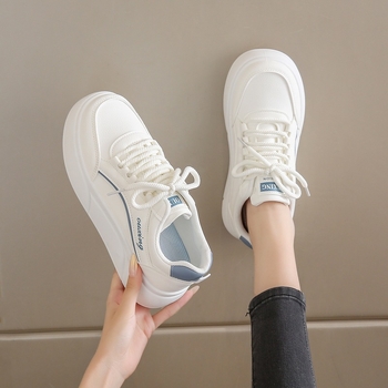 Ženske minimalističke tenisice s okruglim vrhom, gornji dio od umjetne PU, gumeni đon, vezanje