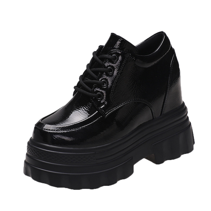 Női vastag talpú loafer cipő, kerek orr, PU felsőrész, gumi talp, elöl fűző, 6–8 cm sarok