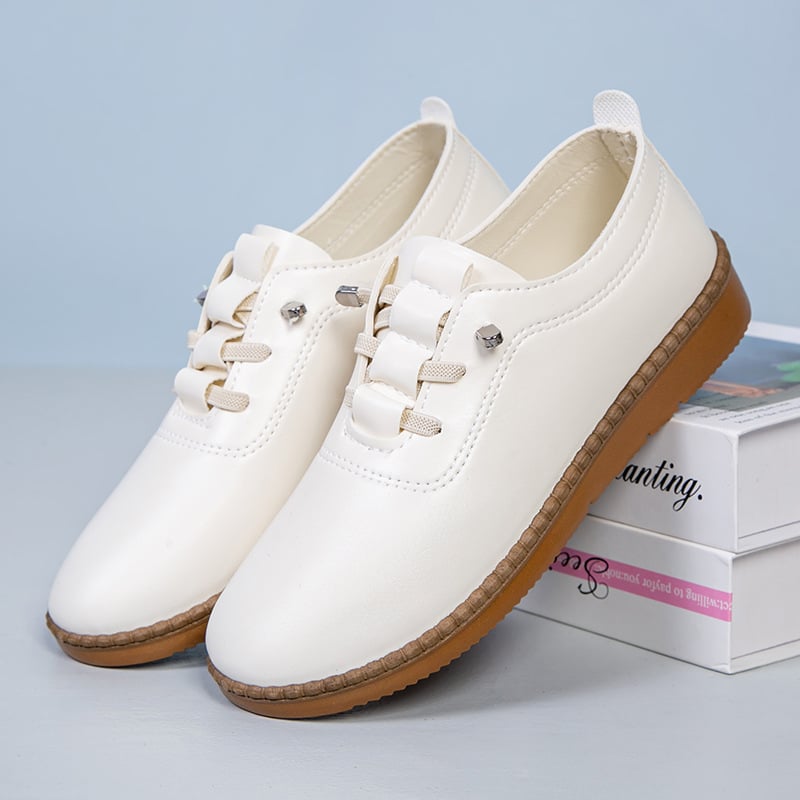 Moteriški slip-on kasdieniniai bateliai — lengvi, žemas kulkšnies aukštis, dirbtinė PU viršutinė dalis, PU padas, užsegimas raišteliais ir slip-on dizainas