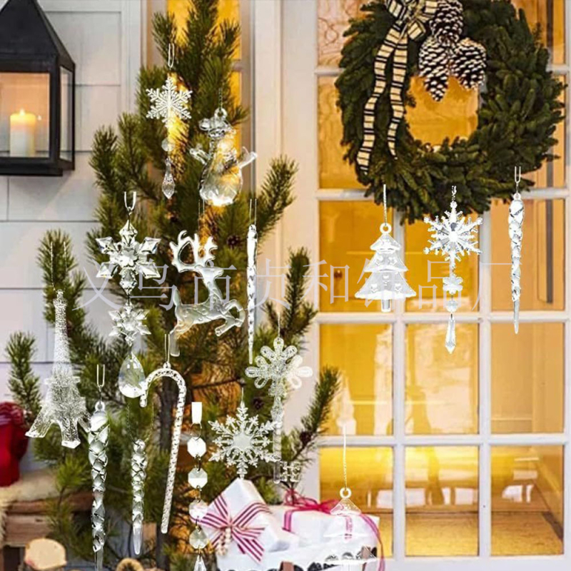 32 dalių akriliniai kabančios snaigės papuošalai Kalėdoms – DIY dekoracijos moderniojo meno stiliuje