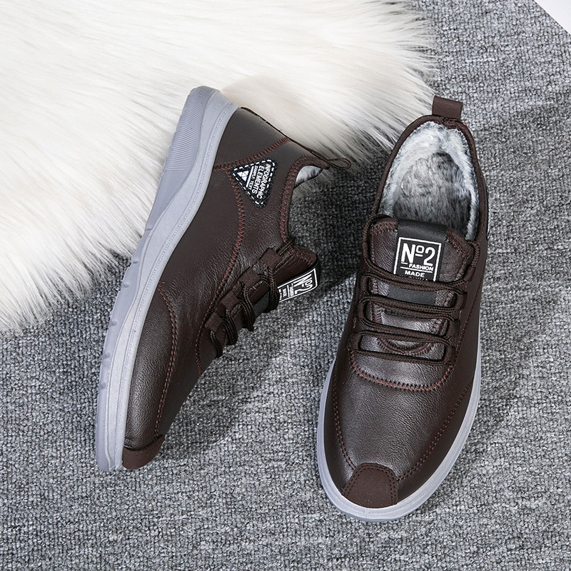 Férfi műbőr cipő PU felülettel, műszőrme béléssel, vízálló és meleg, gumitalp, elöl fűzőzár