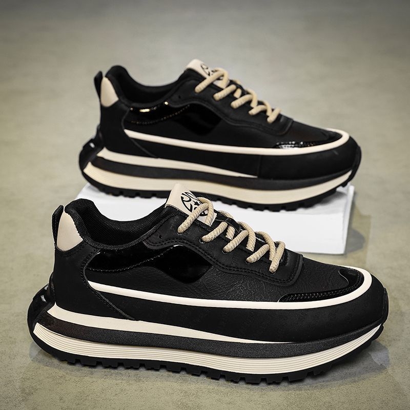 Férfiak számára légáteresztő, alacsony profilos mindennapi sneaker, szintetikus bőr felsőrésszel, gumi talppal és EVA talpbetéttel