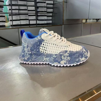 Unisex vasaros sportbačiai su kvėpuojančia tinklo viršutine dalimi, žemas profilio raišteliai, gumos padas, PU įdėklas