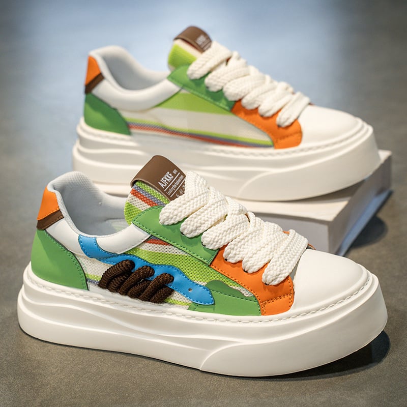 Vīriešu kedas - elpojoša auduma augšdaļa, augstumu palielinoša zolīte, neslīdoša gumijas zole, šņorējamas, EVA zolīte