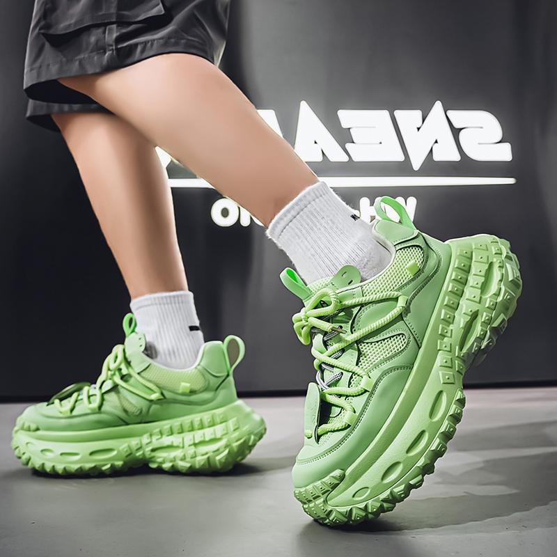 Vyriski kasdieniniai sportiniai bateliai su kvėpuojančia tinkline viršutine dalimi, plastiniu padu, raišteliais, PU vidpadis, storas padas