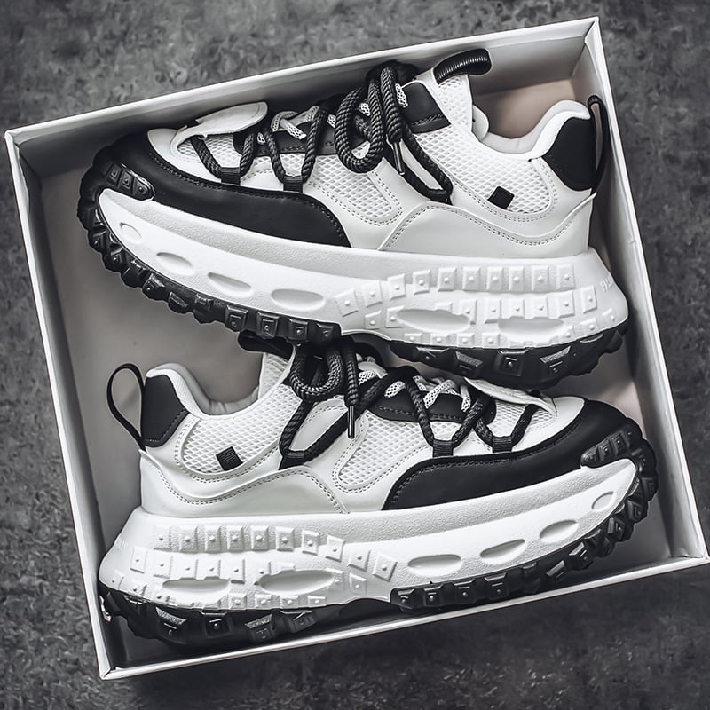 Vyriski kasdieniniai sportiniai bateliai su kvėpuojančia tinkline viršutine dalimi, plastiniu padu, raišteliais, PU vidpadis, storas padas