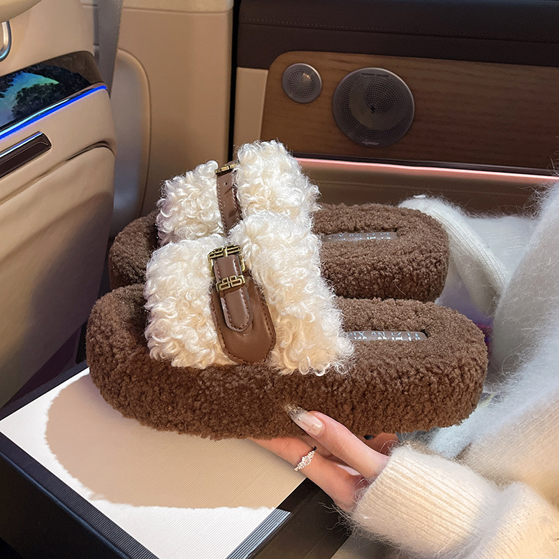 Naiste karvased sussid 3–5 cm paksu kummist tallaga, Slip-On, välimine kiht kunstlikust fliisist, vooder fliisist, igapäevaseks kandmiseks