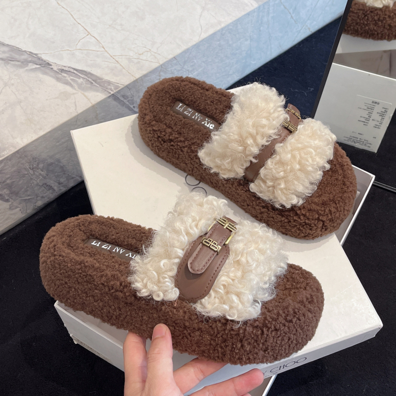 Naiste karvased sussid 3–5 cm paksu kummist tallaga, Slip-On, välimine kiht kunstlikust fliisist, vooder fliisist, igapäevaseks kandmiseks