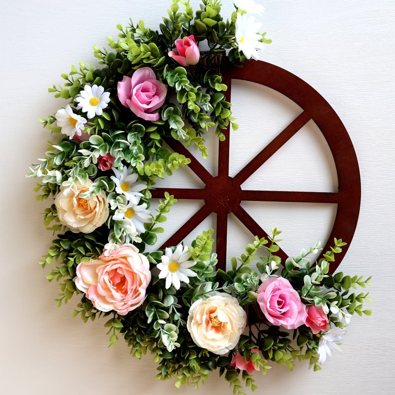 Bolin plastikinė girlianda su peonijomis ir eukalipto lapais, pusiau rankinis ir pusiau mechaninis gaminimas, Kalėdinis durų dekoras