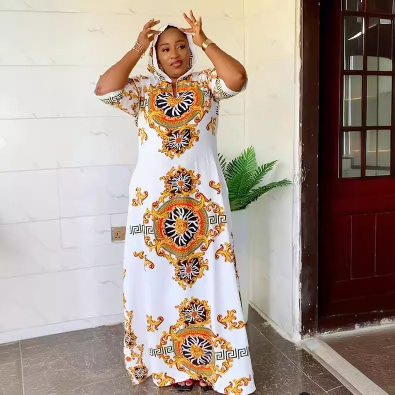 Suknelė iš milk silk audinio, spauda, V kaklo iškirptė, trumpomis rankovėmis, ilga suknelė, princesės siluetas