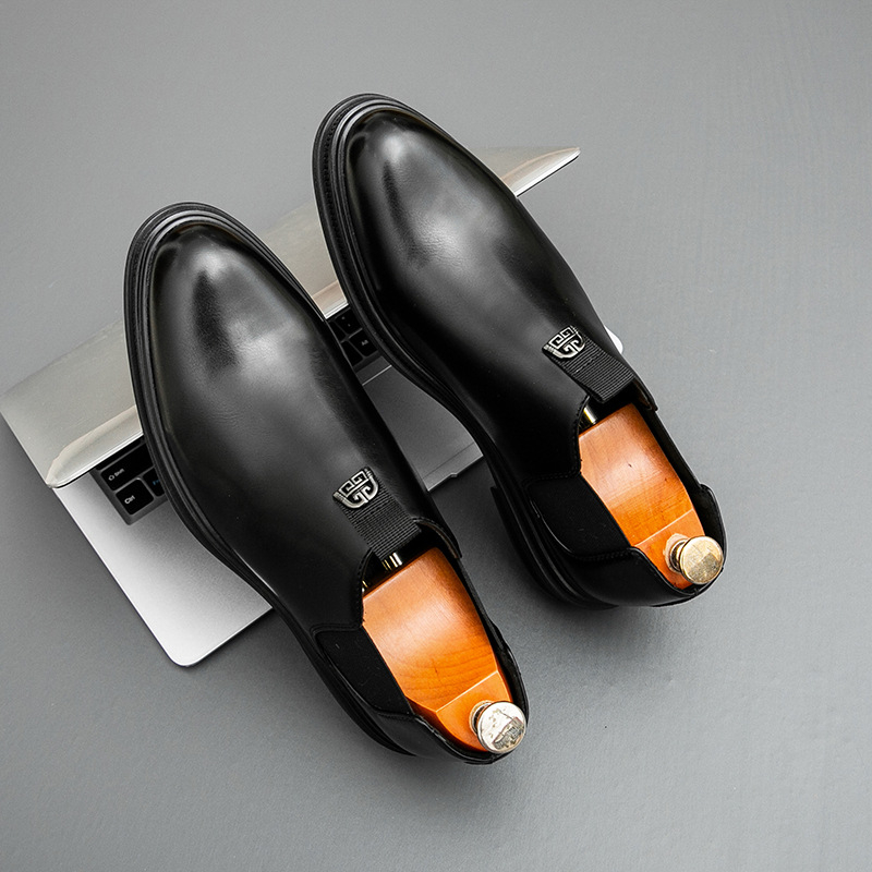 Mocasin Slip-On pentru bărbați - partea superioară PU, talpă din cauciuc, vârf pătrat, 3–5 cm înălțime a tocurii, vară 2025, pantofi casual din piele