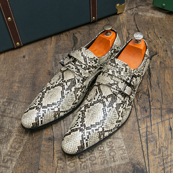 Odiniai batai su gyvatės raštu, slip-on su sagtimi, smailus nosis, žemas viršus, PU viršus