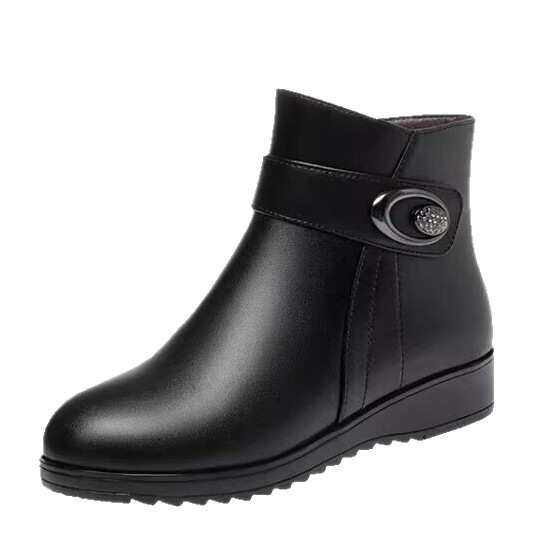 Női téli bokacsizma kiil sarokkal 3–5 cm, PU felsőrész, plüss bélés, csúszásmentes gumitalp, oldalsó cipzár, kerek orr