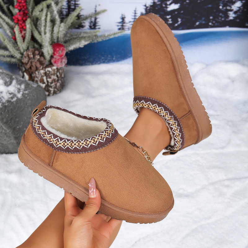 Női havas csizma, fleece belsővel, velúr felsőrész, gumitalp, alacsony szár, slip-on