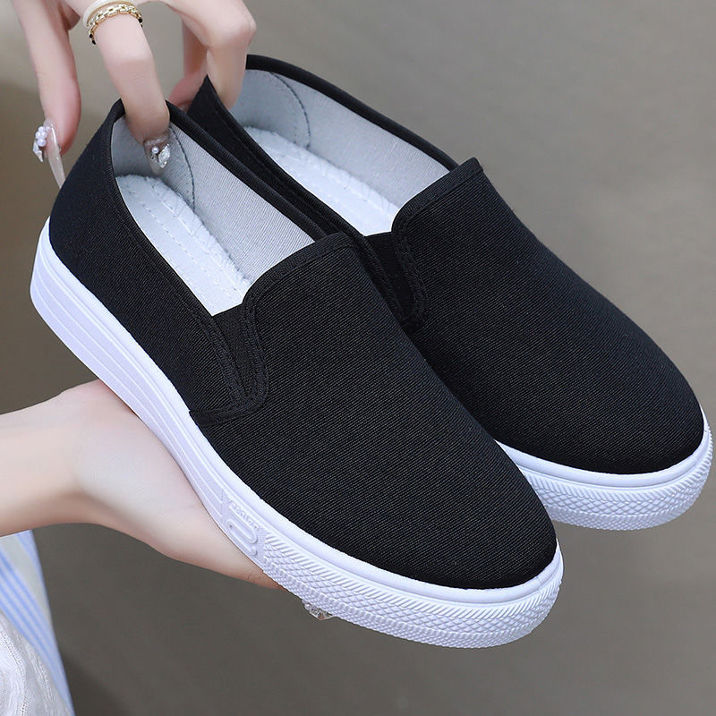 Moteriški platnininiai bateliai su stora padu, viršus iš drobės, padas iš veršio sausgyslės, injekciniu būdu suformuotas padas, kvėpuojančios