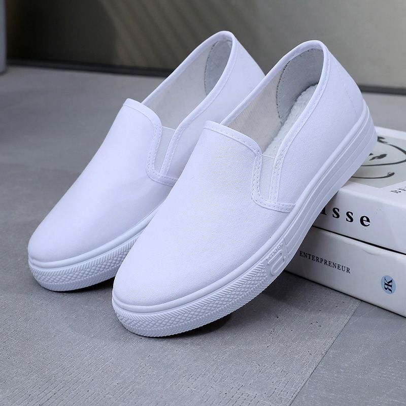 Moteriški platnininiai bateliai su stora padu, viršus iš drobės, padas iš veršio sausgyslės, injekciniu būdu suformuotas padas, kvėpuojančios