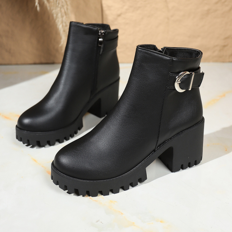 Martin Boots, kerek orr, 6–8 cm vastag sarok, oldalsó cipzár, PU felső