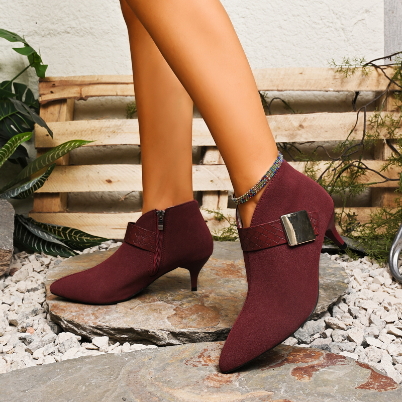 Cizme scurte în stil Martens pentru femei — vârf ascuțit, gleznă joasă, toc subțire 6–8 cm, fermoar pe lateral, PU pe exterior
