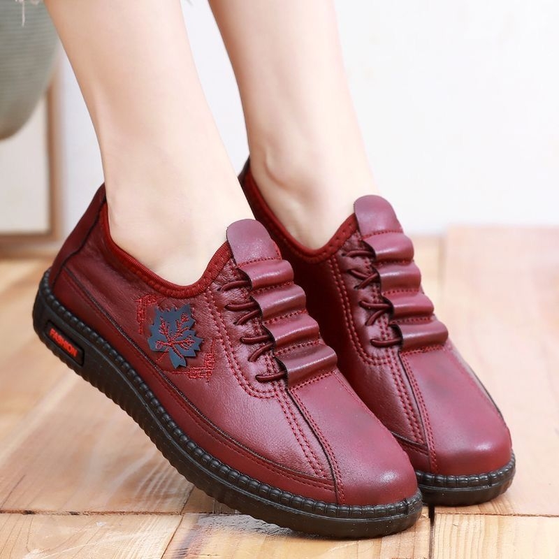Női lapos cipő elasztikus textil felsőrésszel, slip-on, kis sarok, pamut belső talp