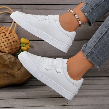 Moterų sportiniai laisvalaikio bateliai su PU viršutine dalimi, tinklinio įdėklas, apvali nosis, vidutinio aukščio kulnas 3–5 cm, PU padai