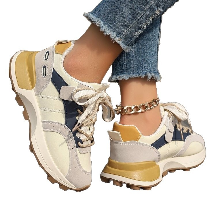 Moteriški chunky sneakeriai su PU+mesh viršumi, color-block dizainas, gumos padas, raišteliai, aukšio didinimas 3–5 cm