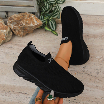 H-diržinių sandalai – audinio viršus, apvalus pirštas, žemas kulnas 1–3 cm, padas iš gumos ir EVA