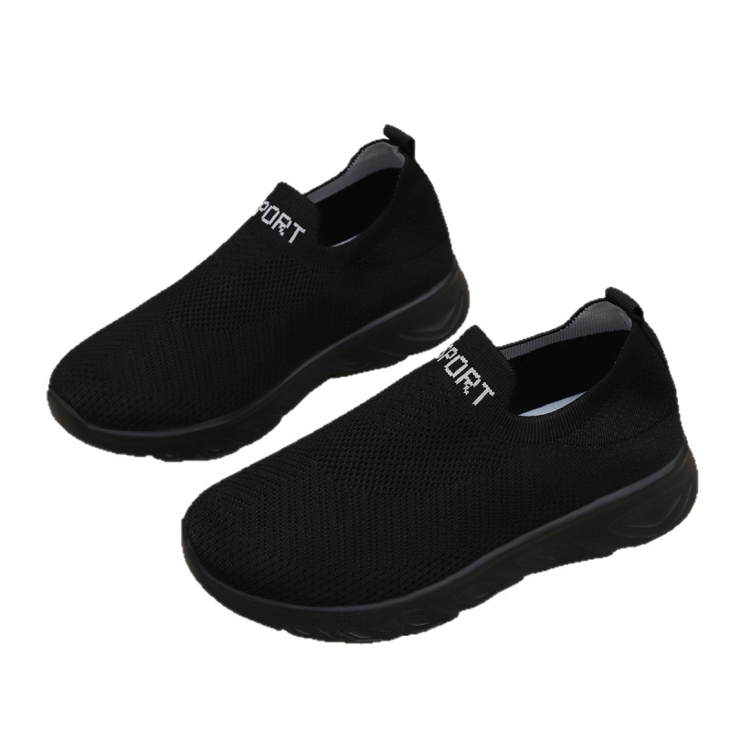 H-diržinių sandalai – audinio viršus, apvalus pirštas, žemas kulnas 1–3 cm, padas iš gumos ir EVA