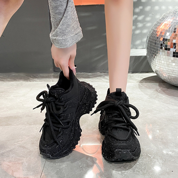 Moteriški chunky dad shoes su kvėpuojančia tinklo vidine, viršutinė medžiaga – audinys, 6–8 cm kulnas, aukštas kulkšnies aukštis, raišteliai