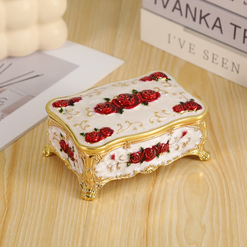 Кутия за бижута с раирана шарка, модерен минималистичен стил, нестандартен материал, възможност за персонализация