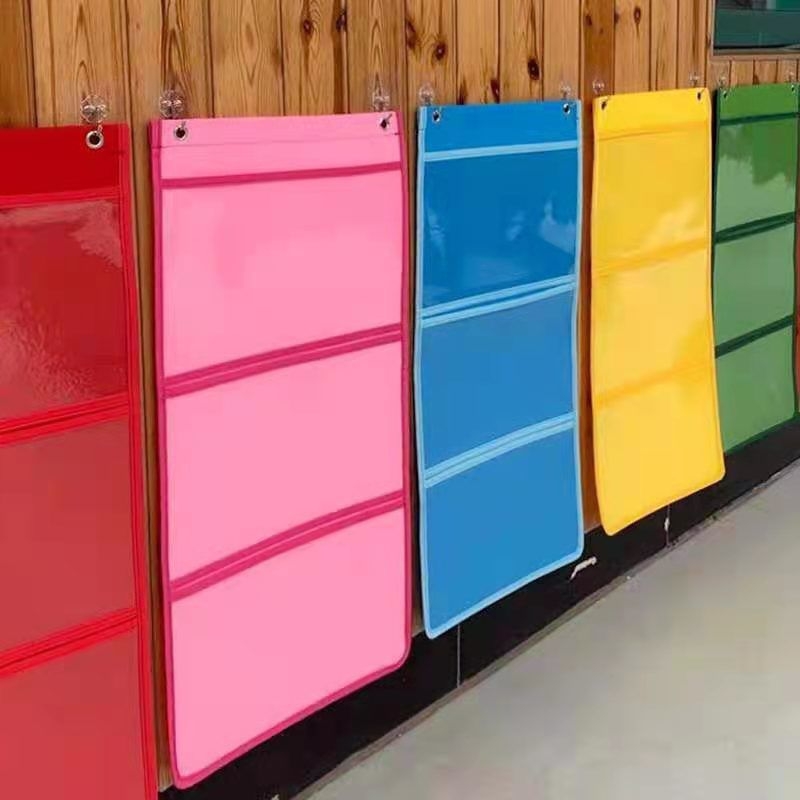 Sieninė laikymo kišenė vaikų meno darbams — modelis 001, prekinis ženklas House of Rabbits, klasikinis kinų stilius.