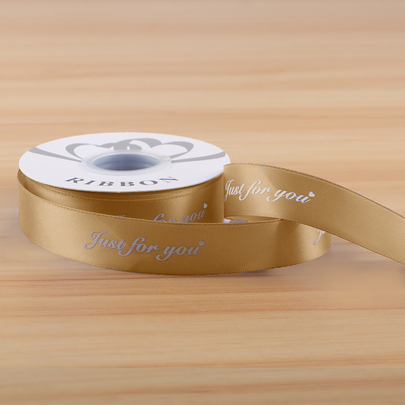 Лента за опаковане с английски букви — полиестер; марка Decai; за опаковане на подаръци, цветя и торти