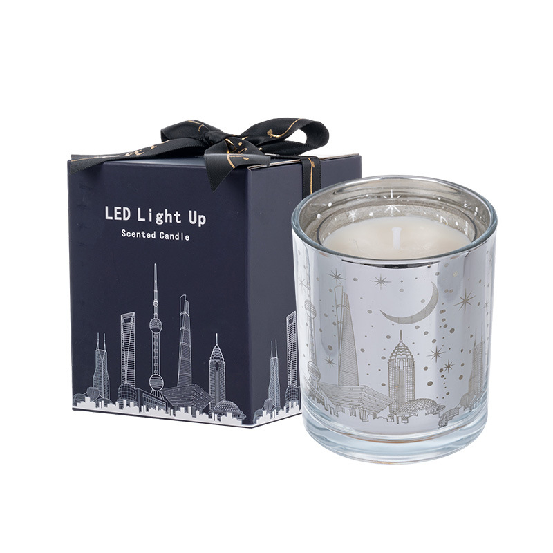 Aromaterapijas svece no sojas vaska, krūzes formā, ar izgriezto orientālo perlī LED gaismu un logotipu