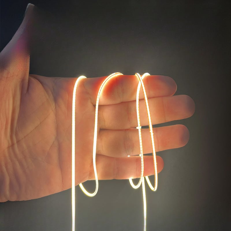 Monochromatinė COB 360° linijinė LED juosta, prisitaikantis įėjimas 3-220V, CE sertifikatas, lauko reklamai