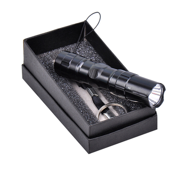 Kompaktiškas LED žibintuvėlis, patvarus ir nešiojamas, 3W, 1.5V, 10 m diapazonas