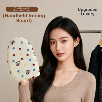 Rankinė lyginimo lenta su pagalvėle – ABS plokštė, medvilninė pagalvėlė, aukštos temperatūros atsparus užvalkalas, pirštinės nuo nudegimų