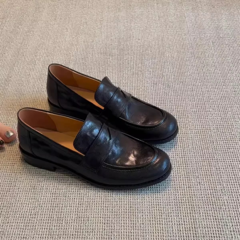 Ženske retro slip-on loaferice s okruglim nosom, gornji materijal Super Fiber, gumena potplata, niski pet 1–3 cm