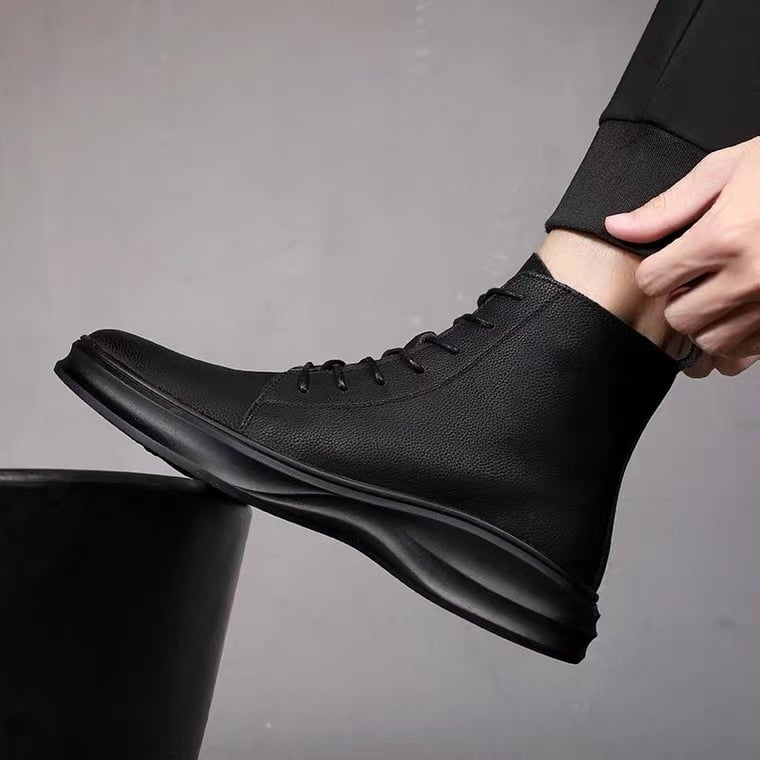 Muške Martin čizme od prave kože, srednje visoke, britanski stil, gumeni potplat, PU uloška