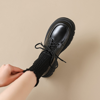 Moterų loaferiai japoniško stiliaus, apvalus pirštas, viršus iš mikropluošto, vidutinio aukščio kulnas (3–5 cm), guma padas