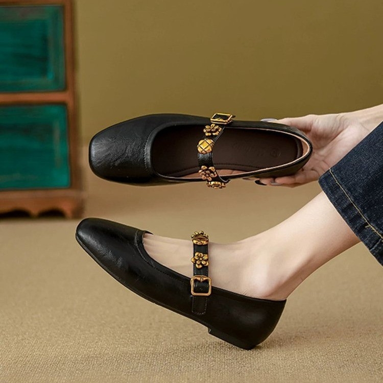 Moterų Mary Jane avalynė, apvali nosis, sagties užsegimas, žemas kulnas, viršutinė medžiaga: super pluoštas