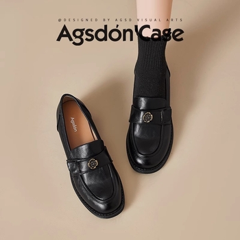 Moteriški britų stiliaus loaferiai su apvaliu priekiu, PU viršus, guminiu padu ir storu 3–5 cm kulnu