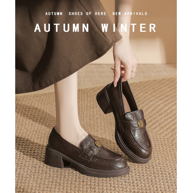 Moteriški loaferiai iš avies odos su apvaliu nosimi, stora kulnė 3-5 cm, retro stilius