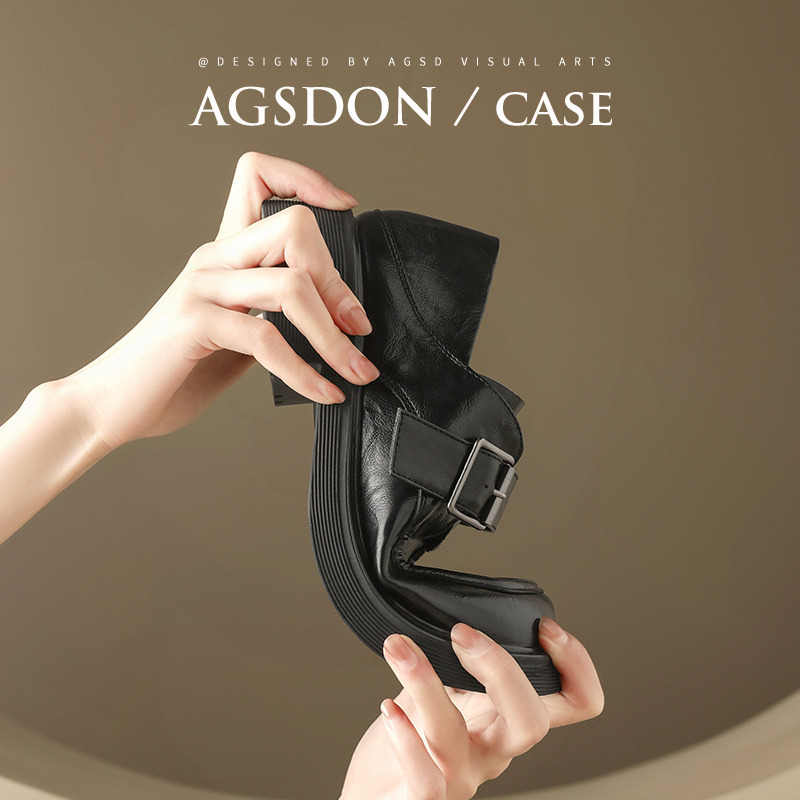 Moteriški loaferiai | dirbtinė oda | vidutinio aukščio kulnas 3–5 cm | guma padas | žemas viršus