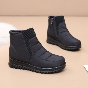 Ženske zimske čizme za snijeg – vodootporne, protuklizne, toplo podstavljene, visoke s bočnim zatvaračem (peta 3–5 cm, gumeni potplat)